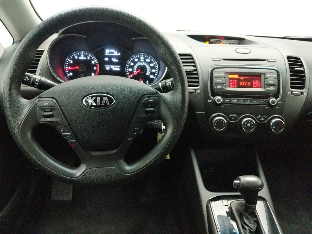 2017 Kia Forte - Driver Dash
