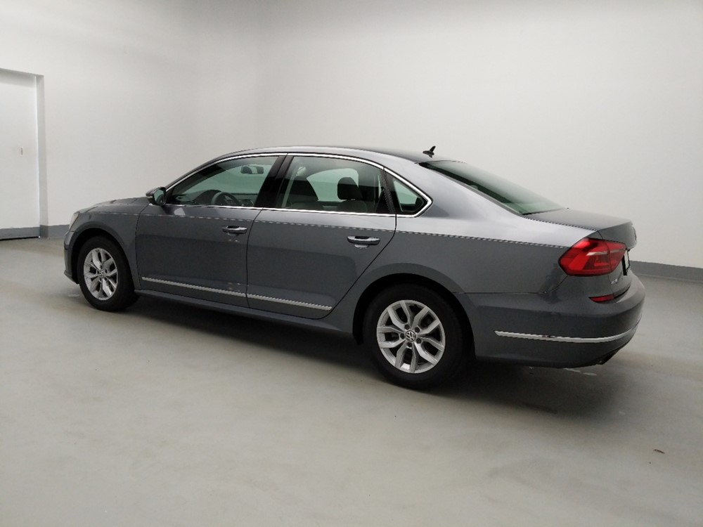 2016 Volkswagen Passat - Driver Rear Side