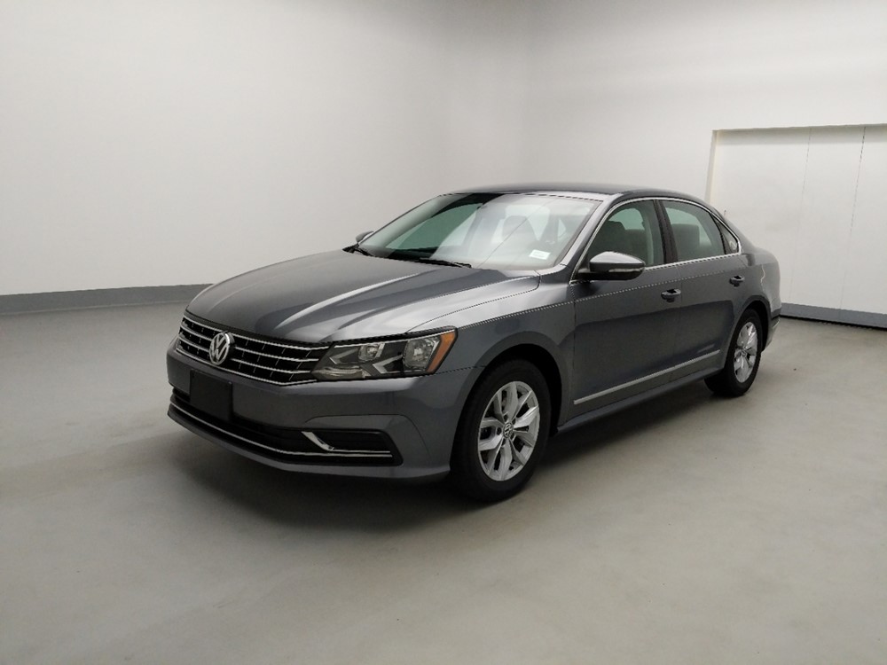 Used 2016 Volkswagen Passat Driver Front Bumper