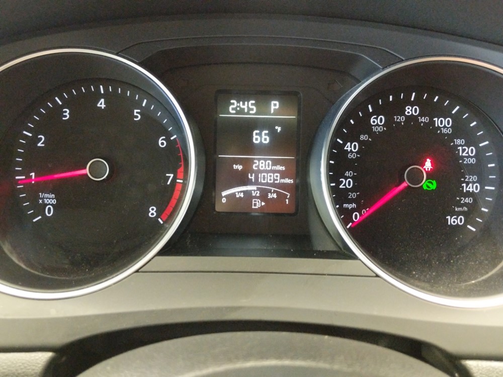 2016 Volkswagen Jetta - Odometer Close Up