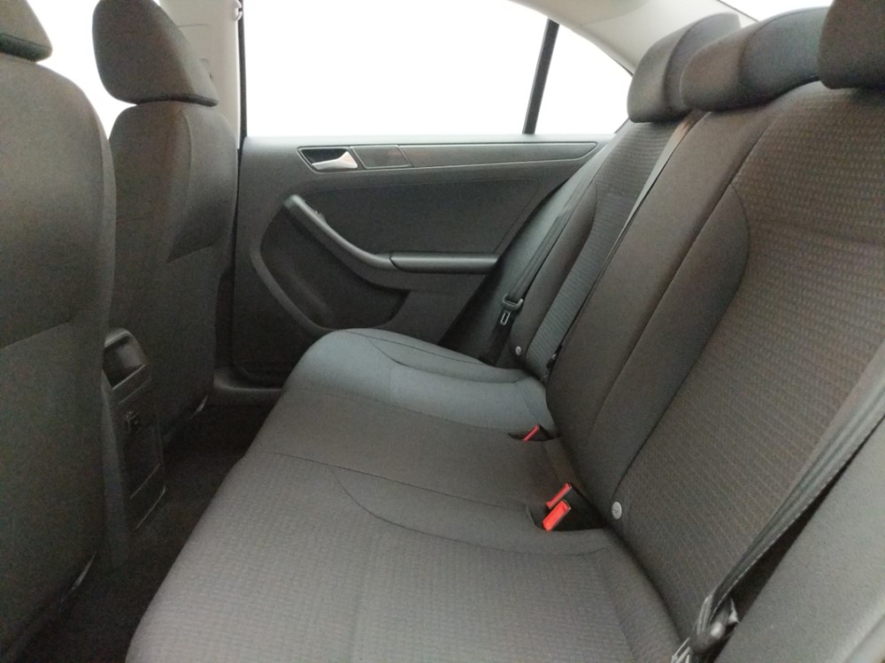 2016 Volkswagen Jetta - Driver Rear Seat