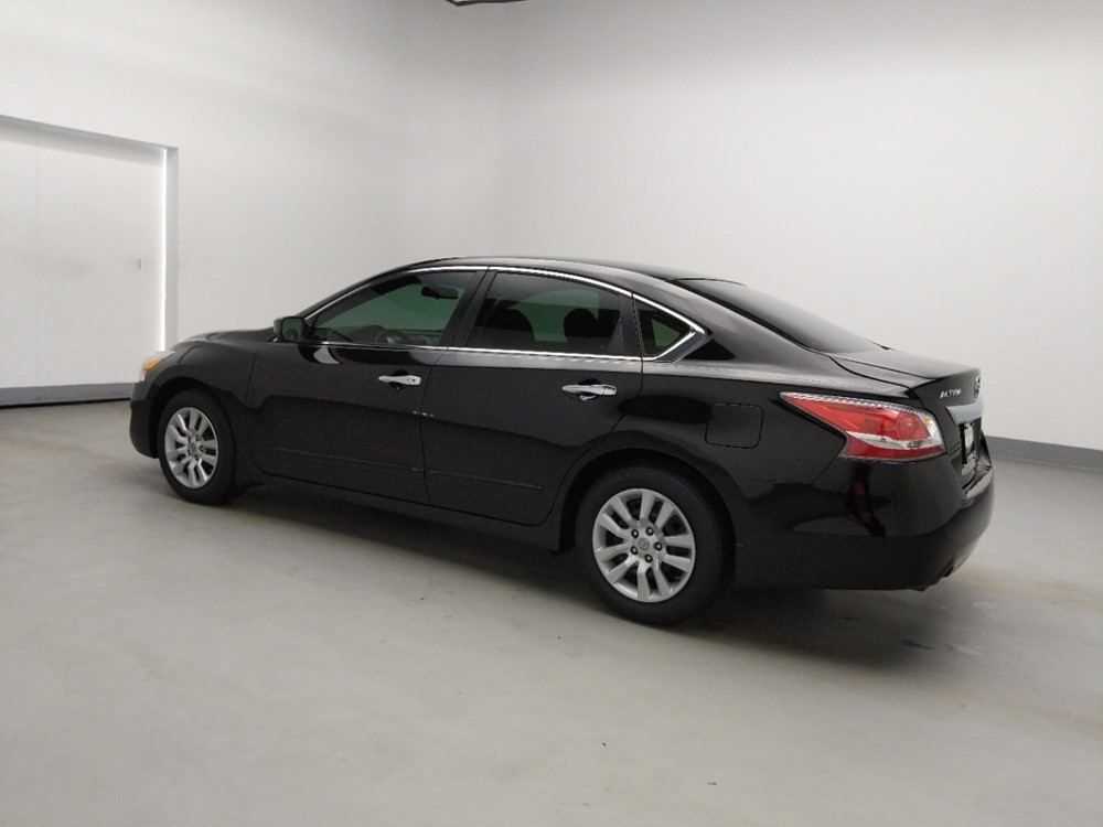 2015 Nissan Altima - Driver Rear Side