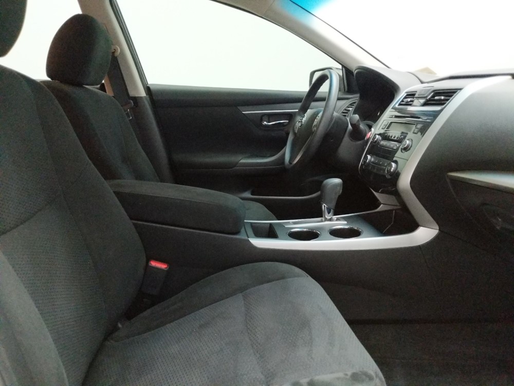 2015 Nissan Altima - Passenger Front Seat