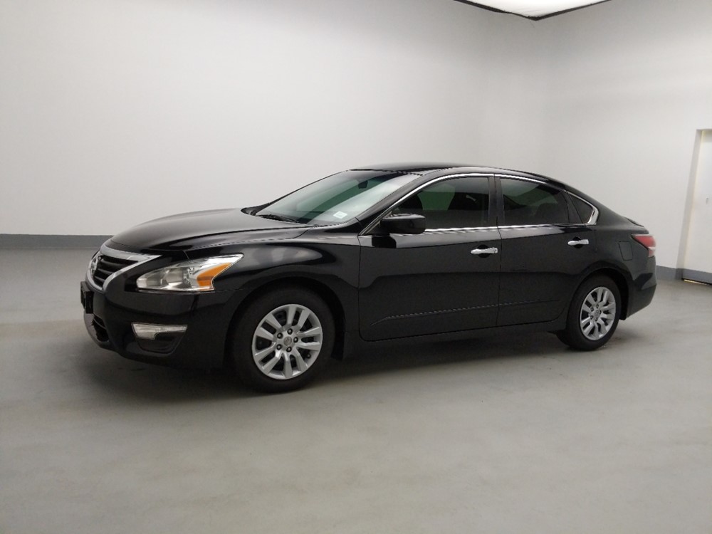 2015 Nissan Altima - Driver Front Side