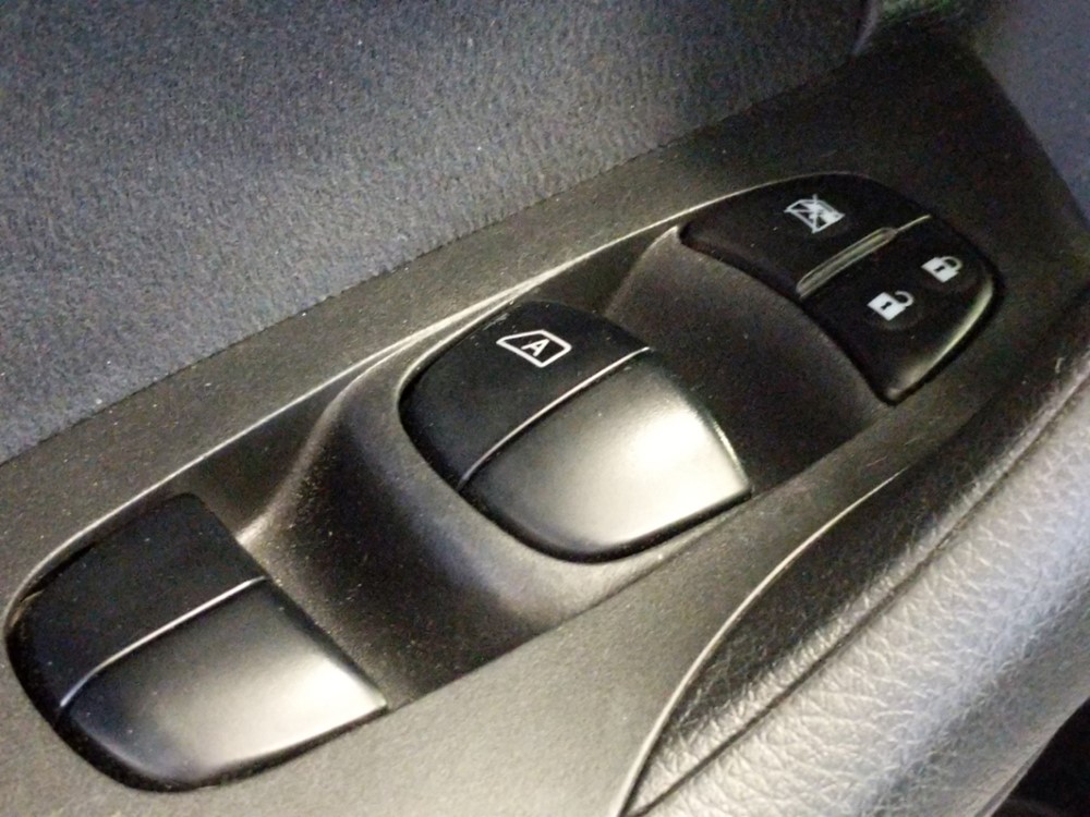 2015 Nissan Altima - Driver Power Windows/Lock Control