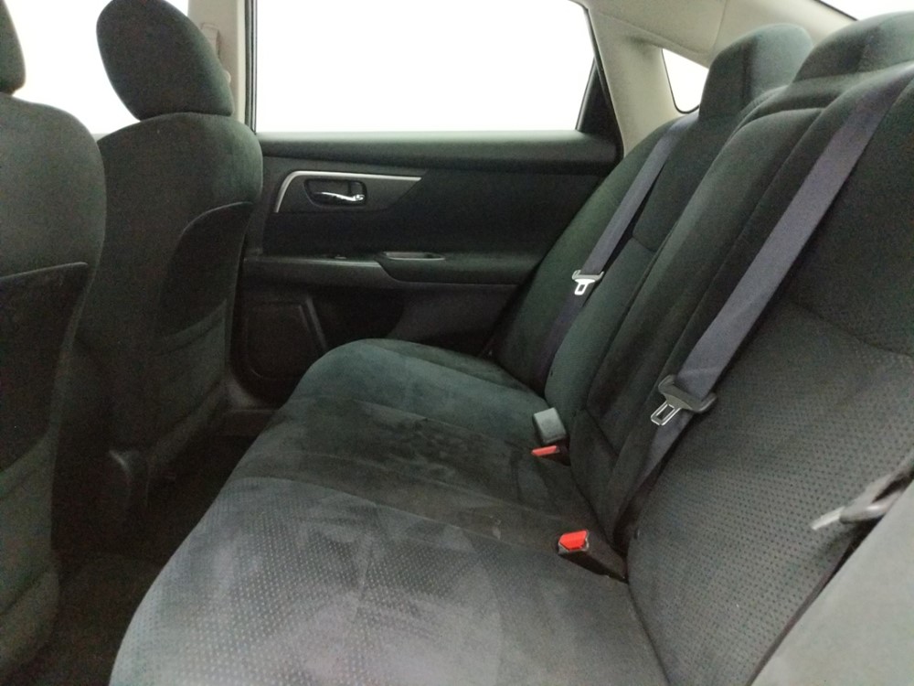 2015 Nissan Altima - Driver Rear Seat
