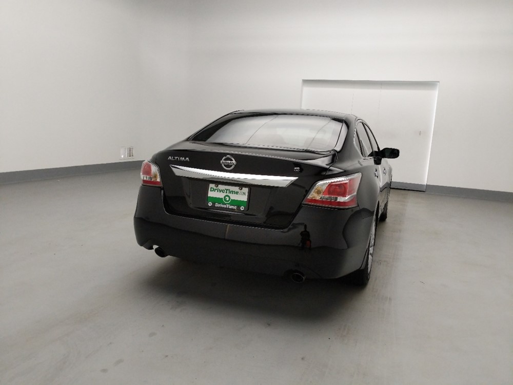 2015 Nissan Altima - Passenger Rear Trunk