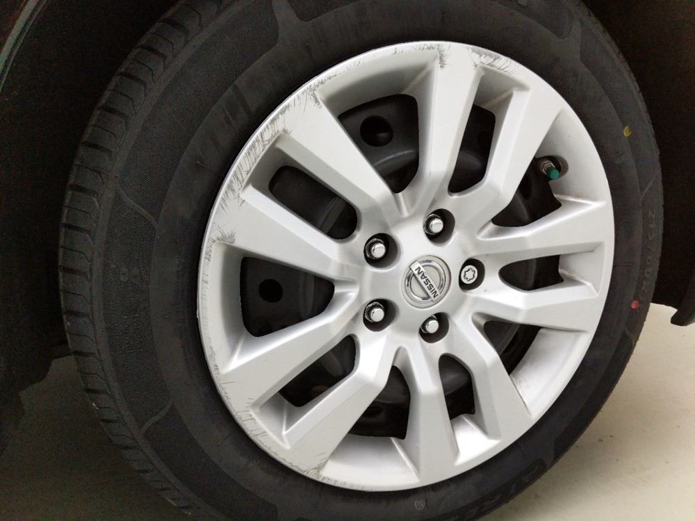 2016 Nissan Altima - Wheel