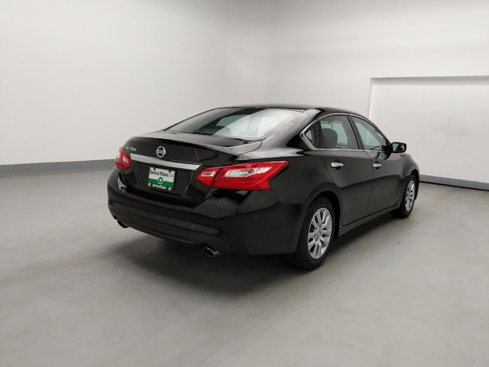 2016 Nissan Altima - Passenger Rear Trunk