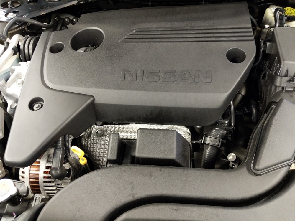 2016 Nissan Altima - Engine