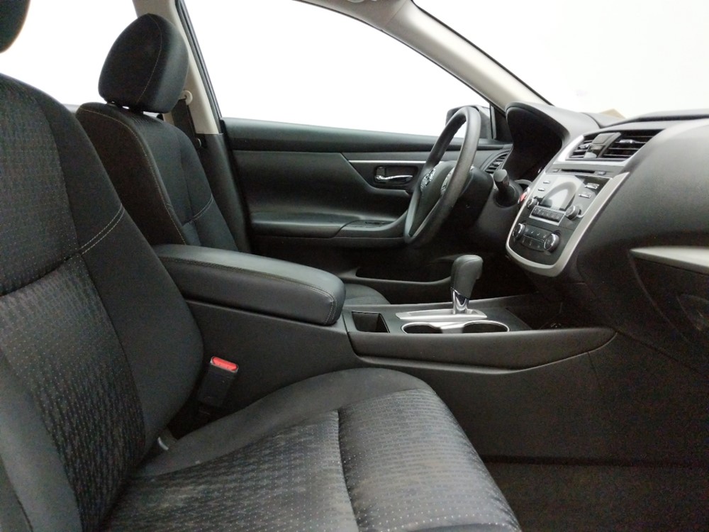 2016 Nissan Altima - Passenger Front Seat