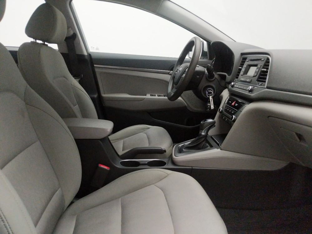 2017 Hyundai Elantra - Passenger Front Seat
