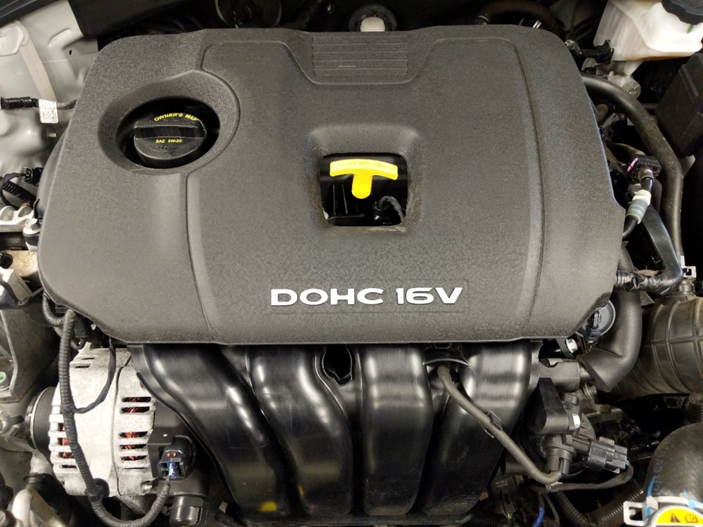 2017 Hyundai Elantra - Engine