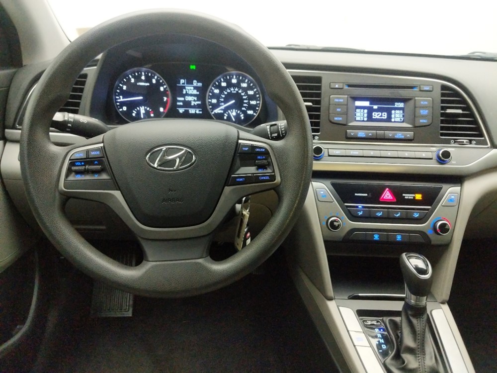 2017 Hyundai Elantra - Driver Dash