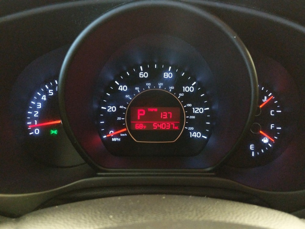 2016 Kia Soul - Odometer Close Up