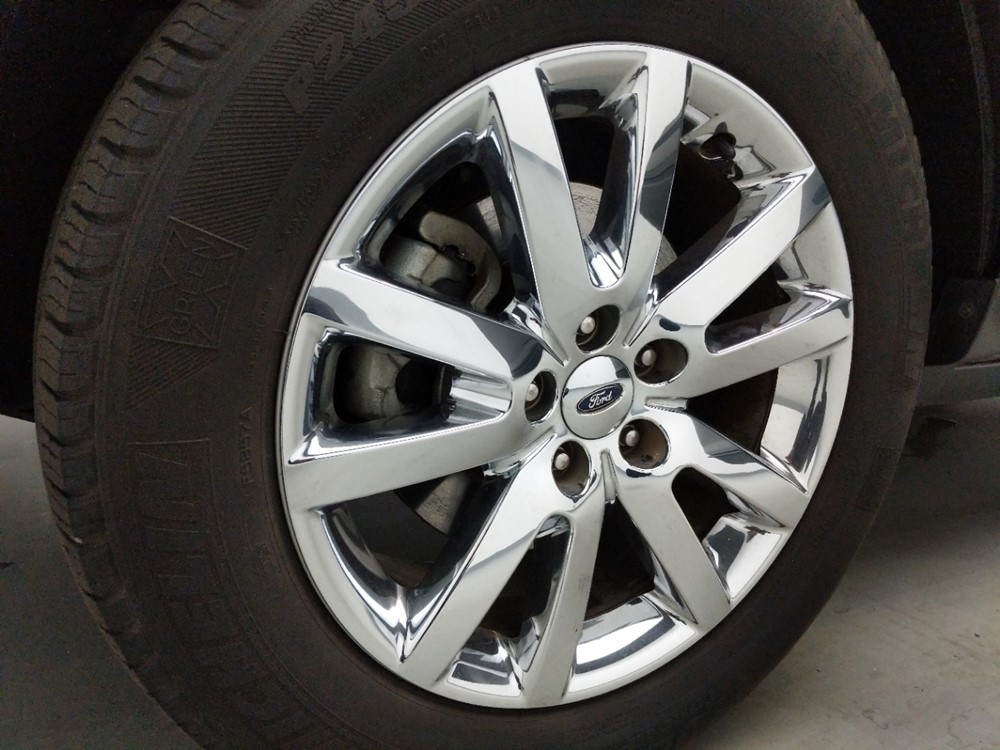 2013 Ford Edge - Wheel