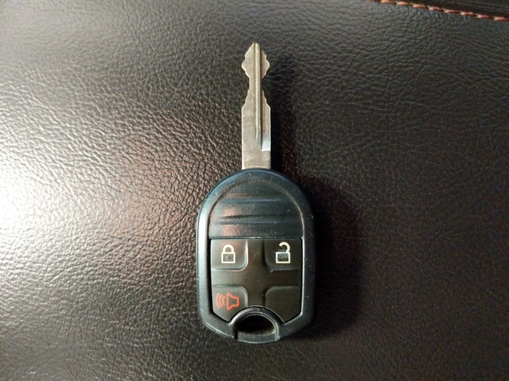 2013 Ford Edge - Keys