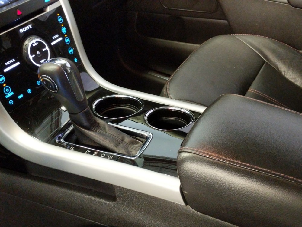 2013 Ford Edge - Center Console/Cup Holders