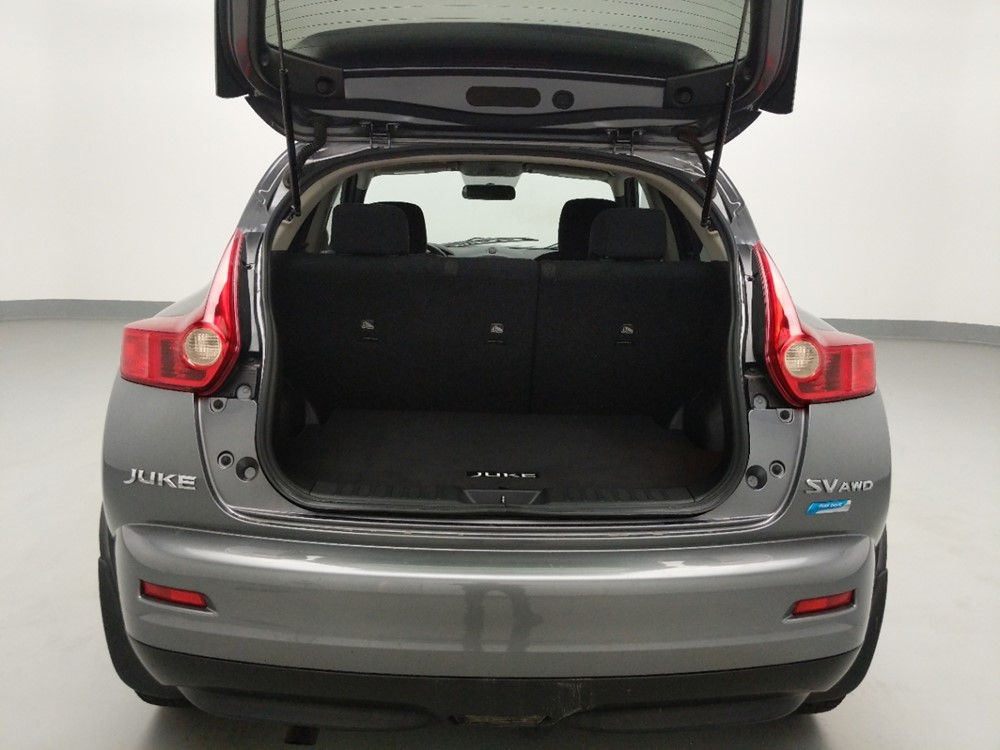2014 Nissan JUKE - Trunk