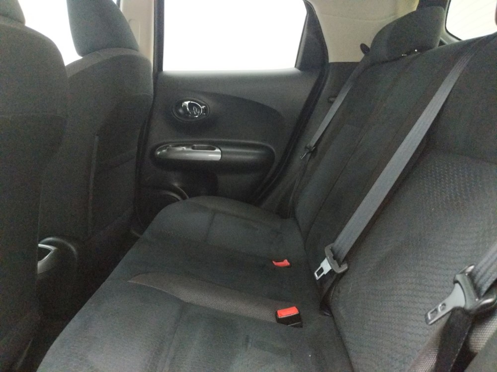2014 Nissan JUKE - Driver Rear Seat