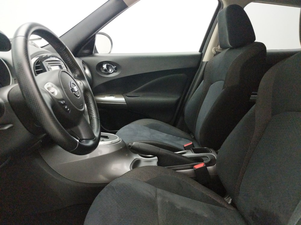 2014 Nissan JUKE - Driver Front Seat