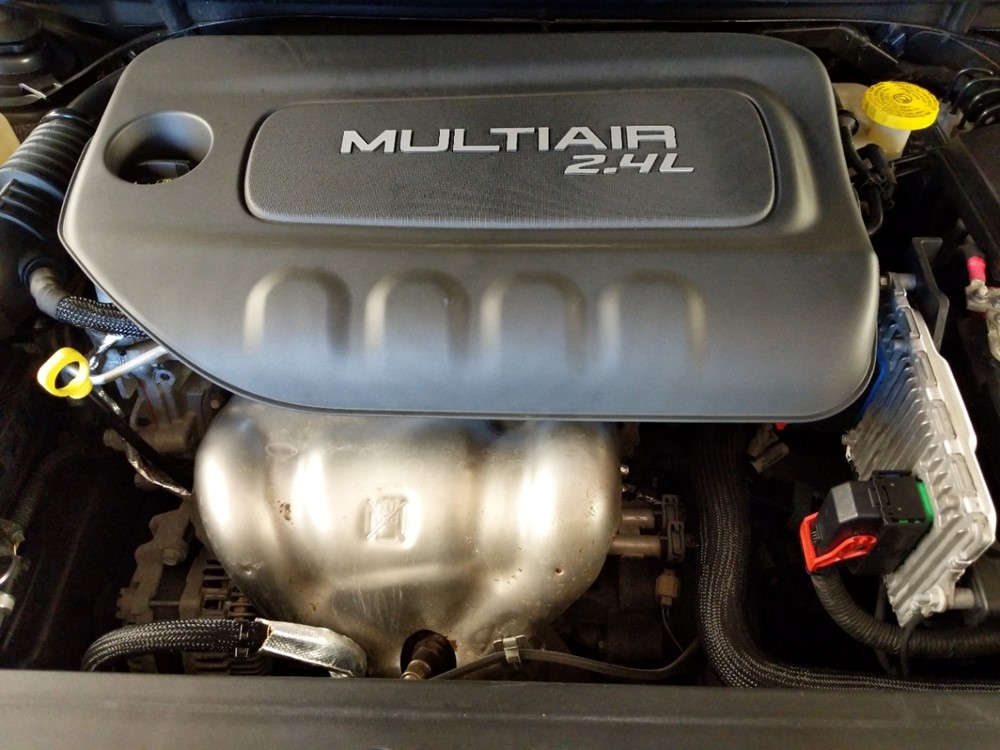 2015 Chrysler 200 - Engine