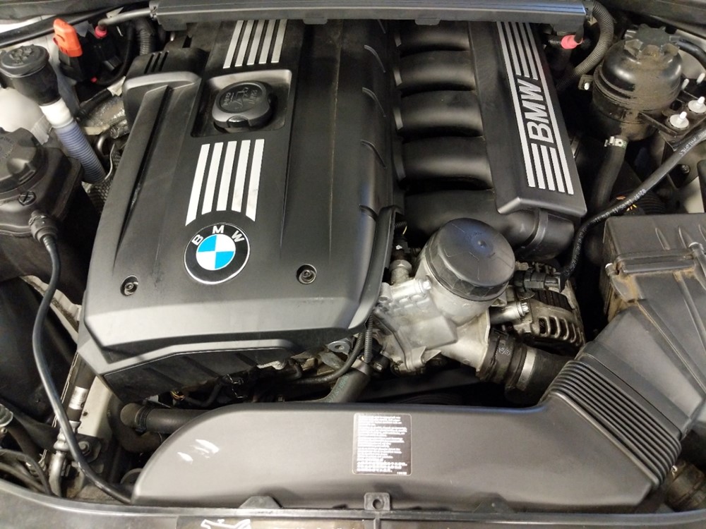 2011 BMW 328i - Engine