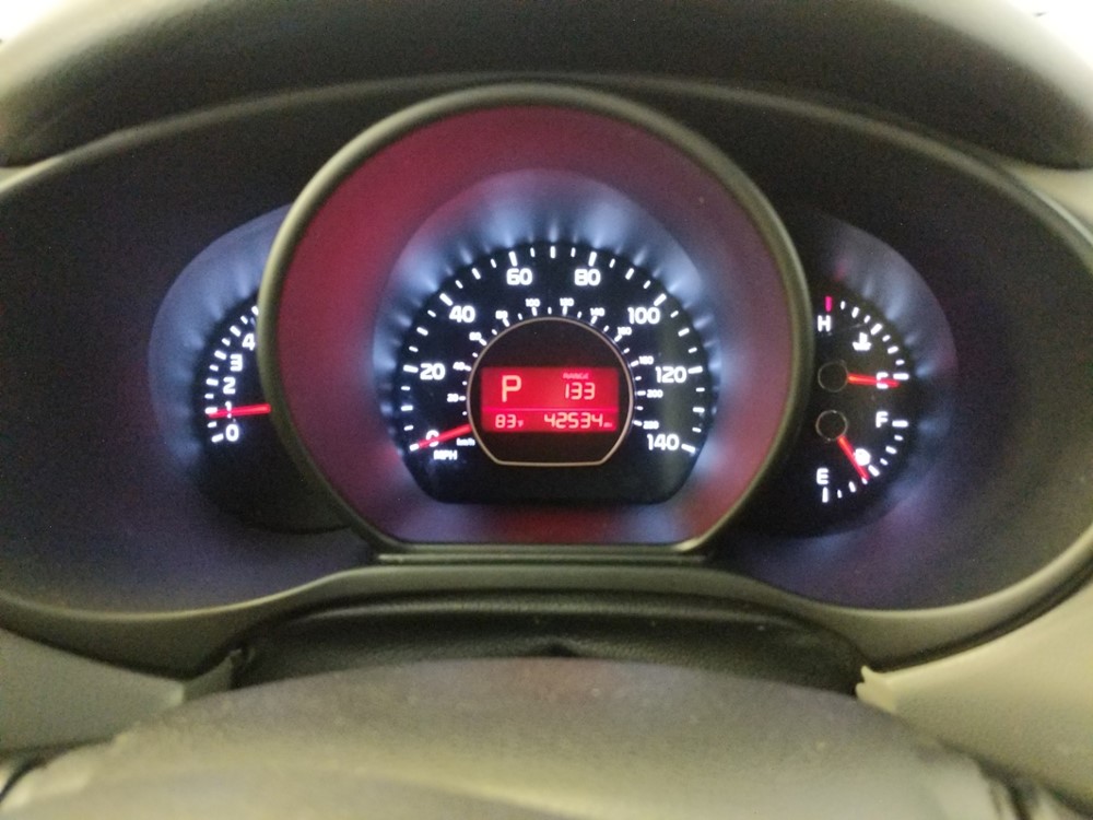 2016 Kia Soul - Odometer Close Up