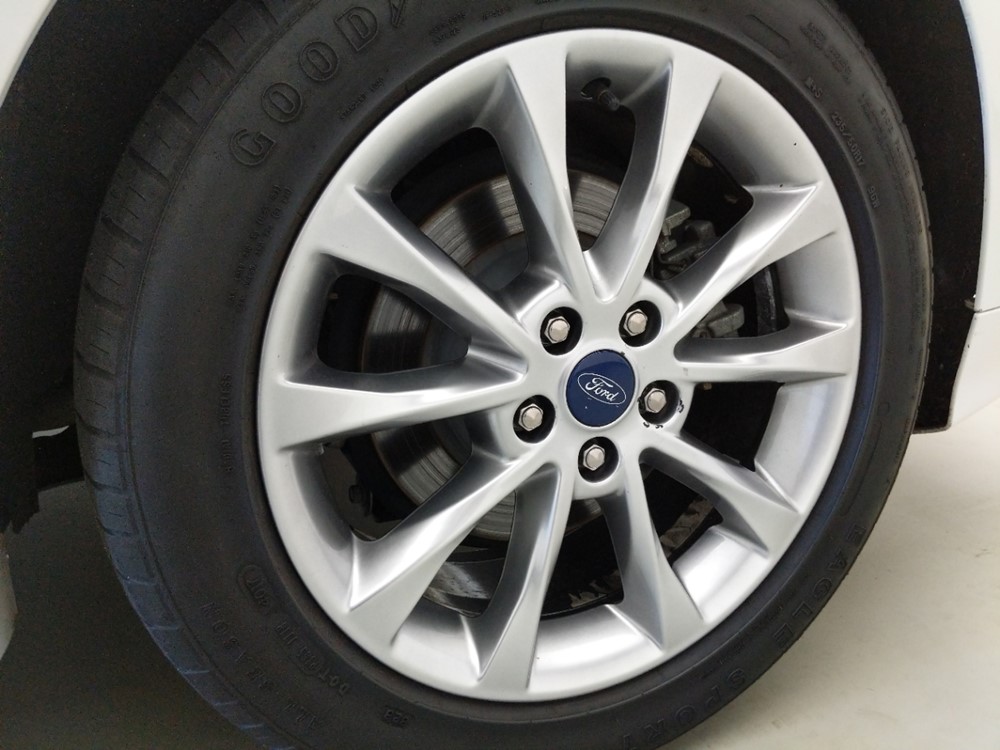 2017 Ford Fusion - Wheel