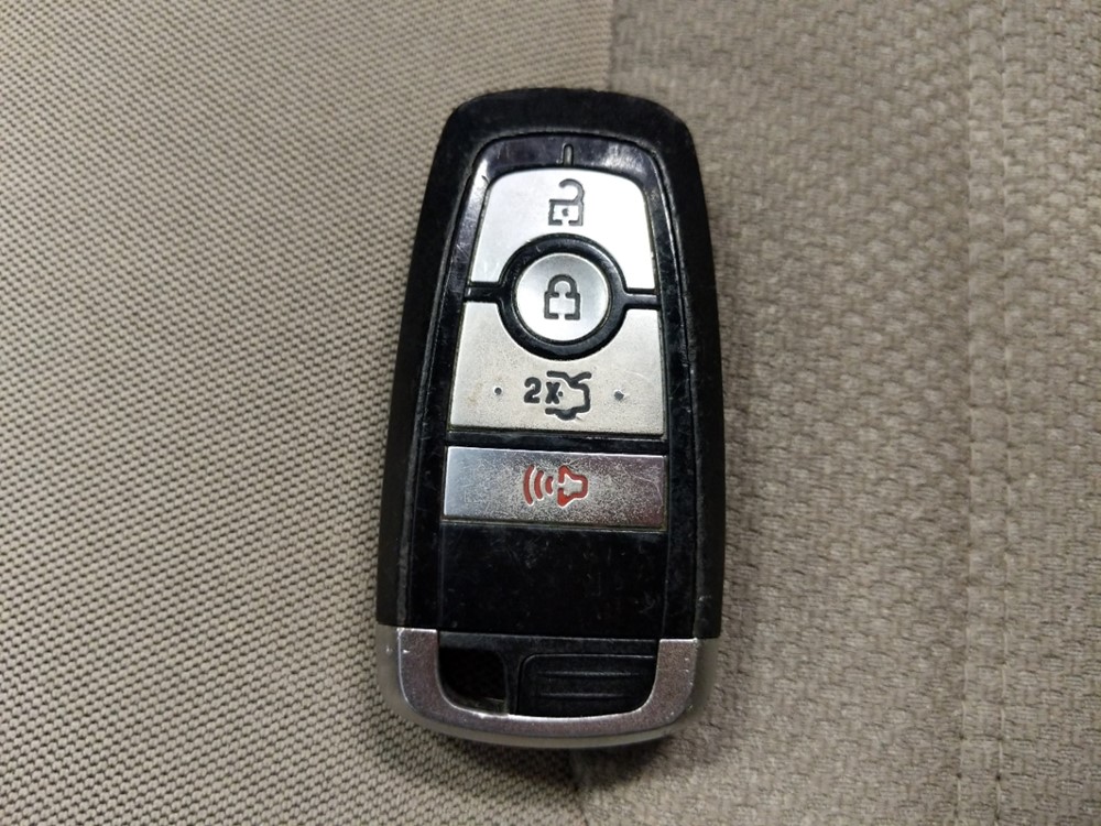 2017 Ford Fusion - Keys
