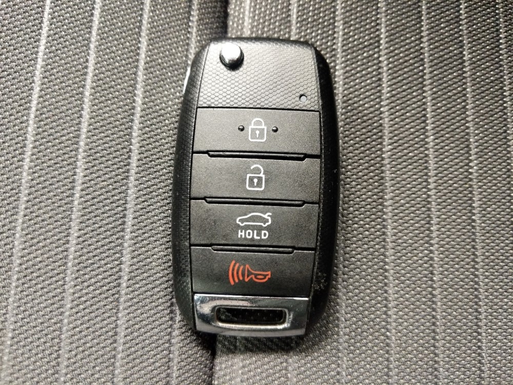 2016 Kia Forte - Keys
