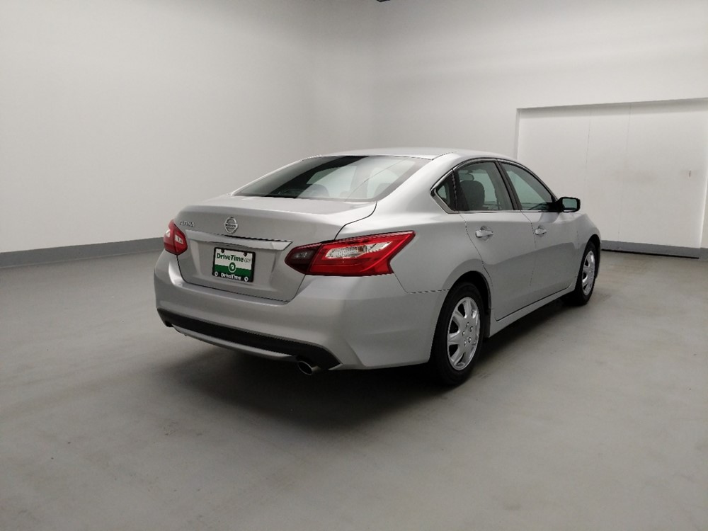 2017 Nissan Altima - Passenger Rear Bumper