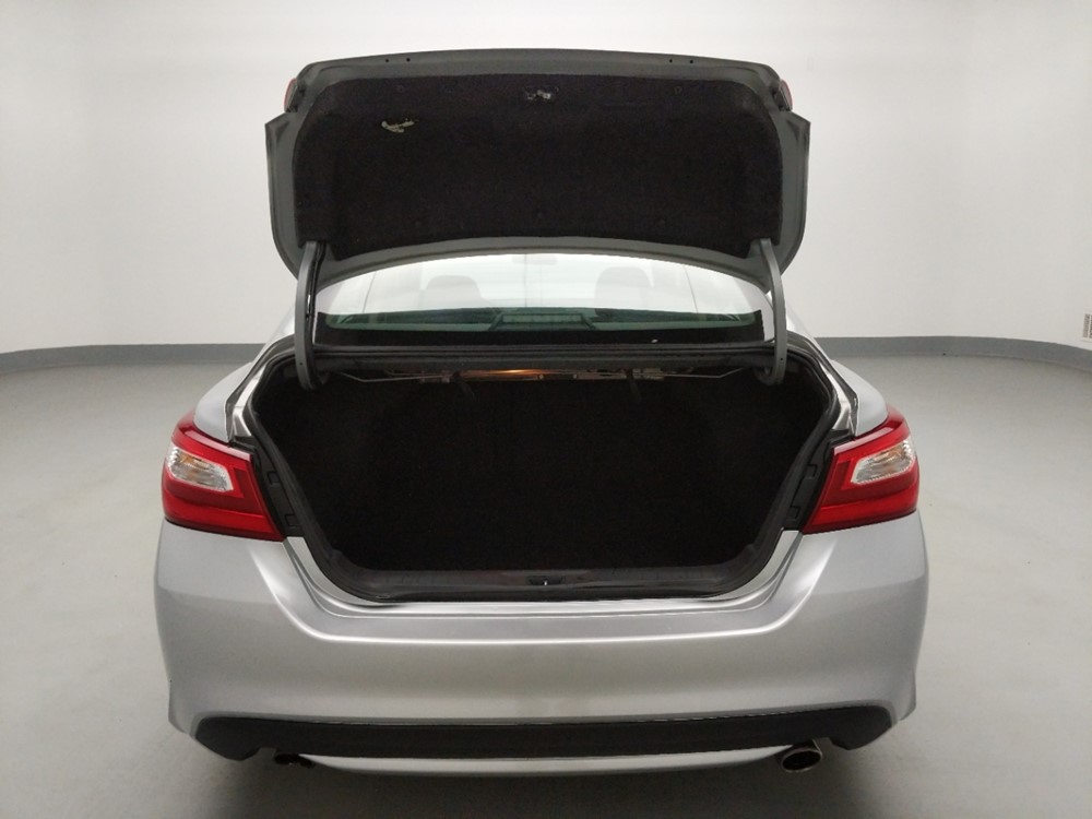 2017 Nissan Altima - Trunk