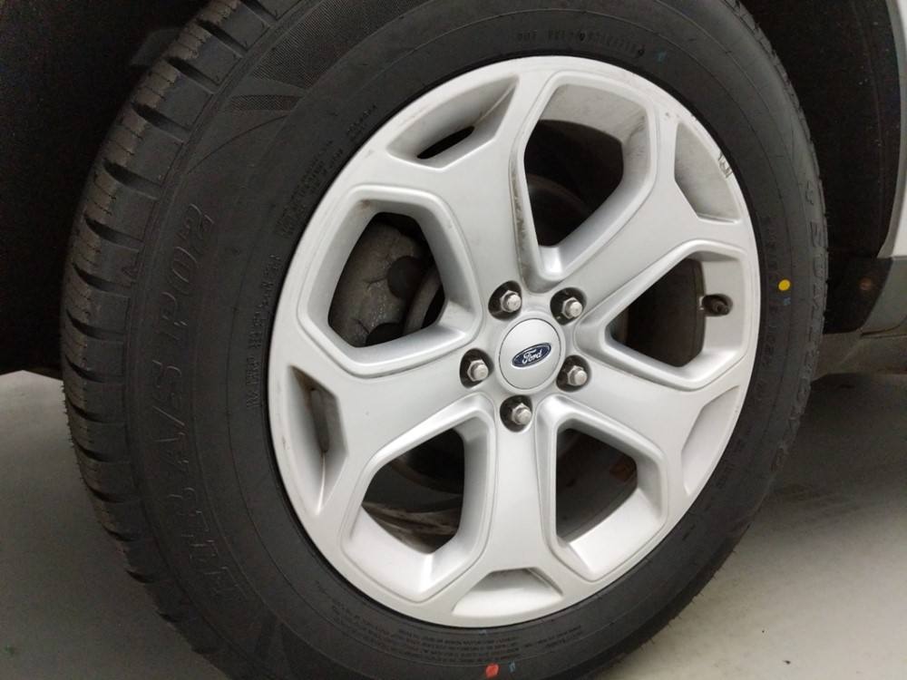 2012 Ford Edge - Wheel