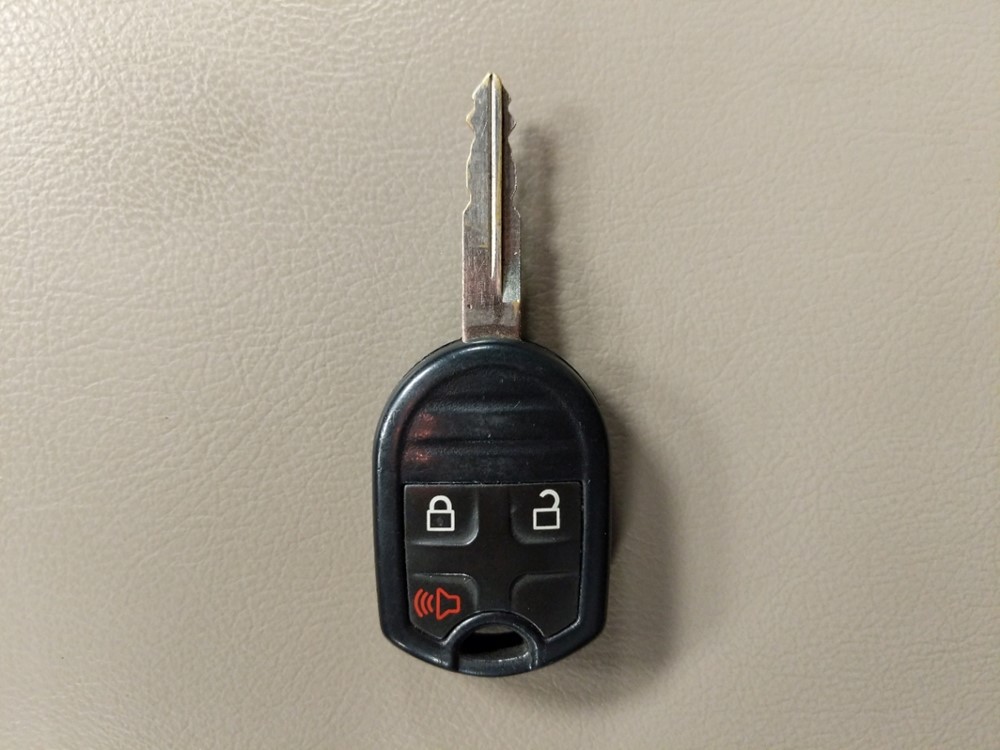 2012 Ford Edge - Keys