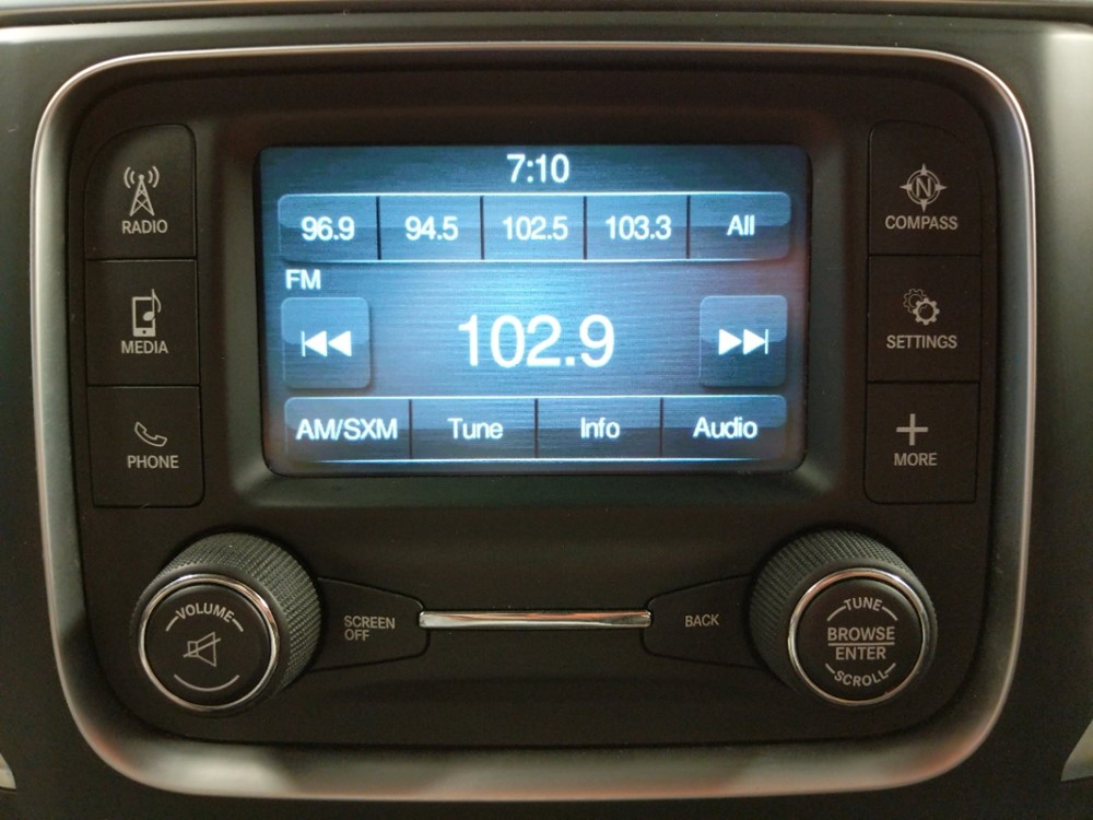 2015 Dodge Ram 1500 - Stereo Package