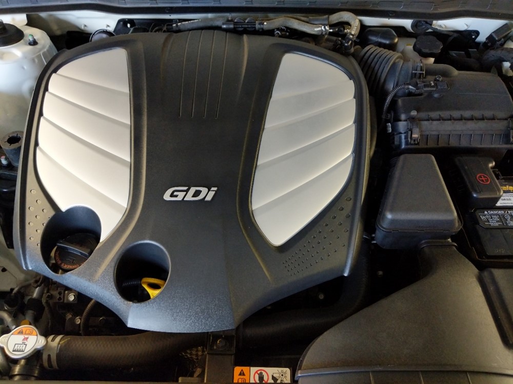 2015 Kia Cadenza - Engine