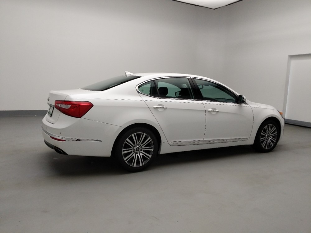 2015 Kia Cadenza - Passenger Rear Side