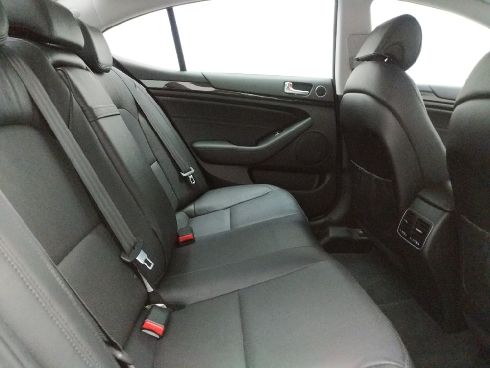 2015 Kia Cadenza - Passenger Rear Seat