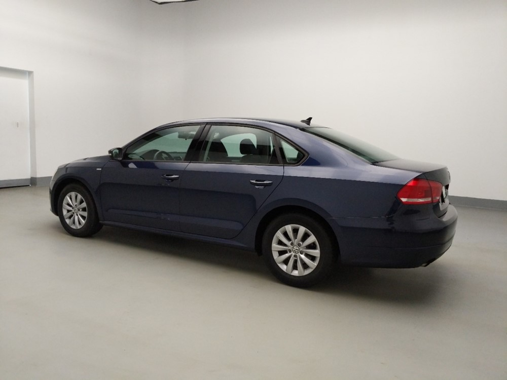 2015 Volkswagen Passat - Driver Rear Side