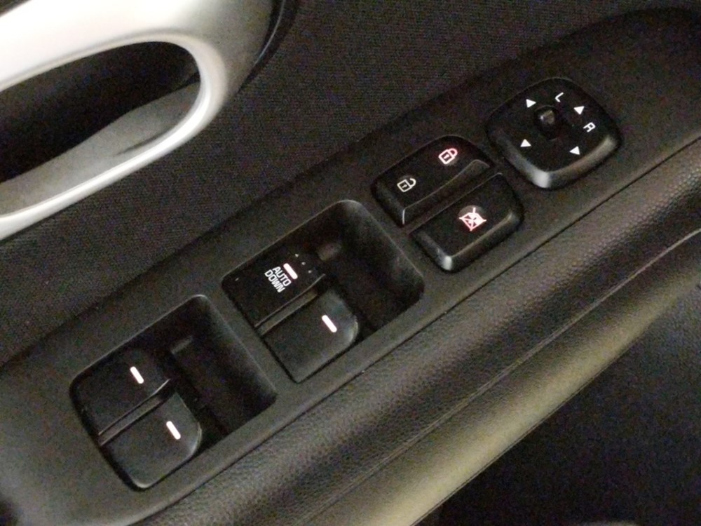 2016 Kia Soul - Driver Power Windows/Lock Control