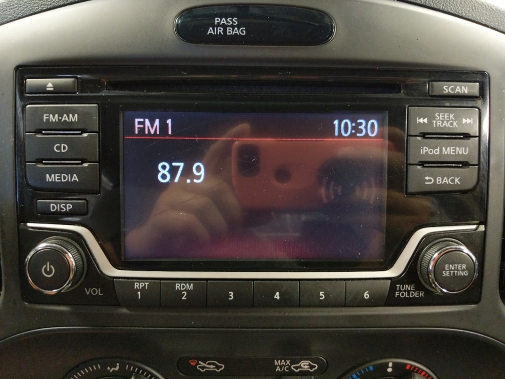 2017 Nissan JUKE - Stereo Package