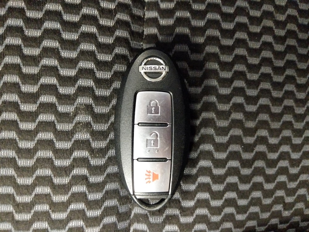 2017 Nissan JUKE - Keys