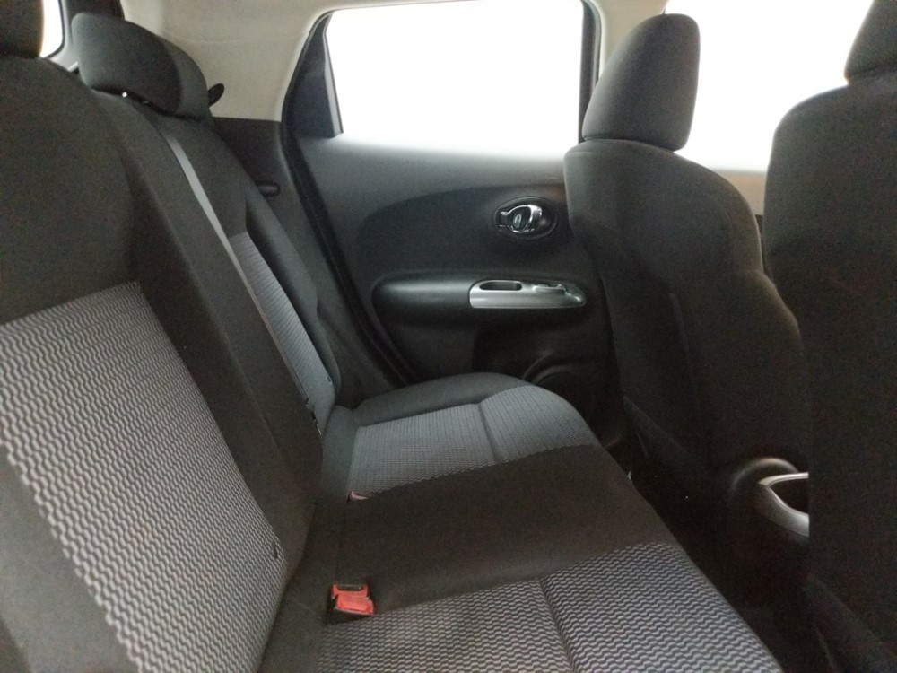 2017 Nissan JUKE - Passenger Rear Seat