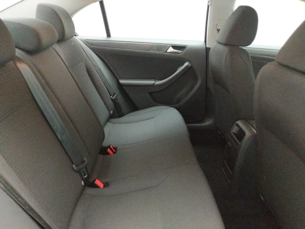 2015 Volkswagen Jetta - Passenger Rear Seat