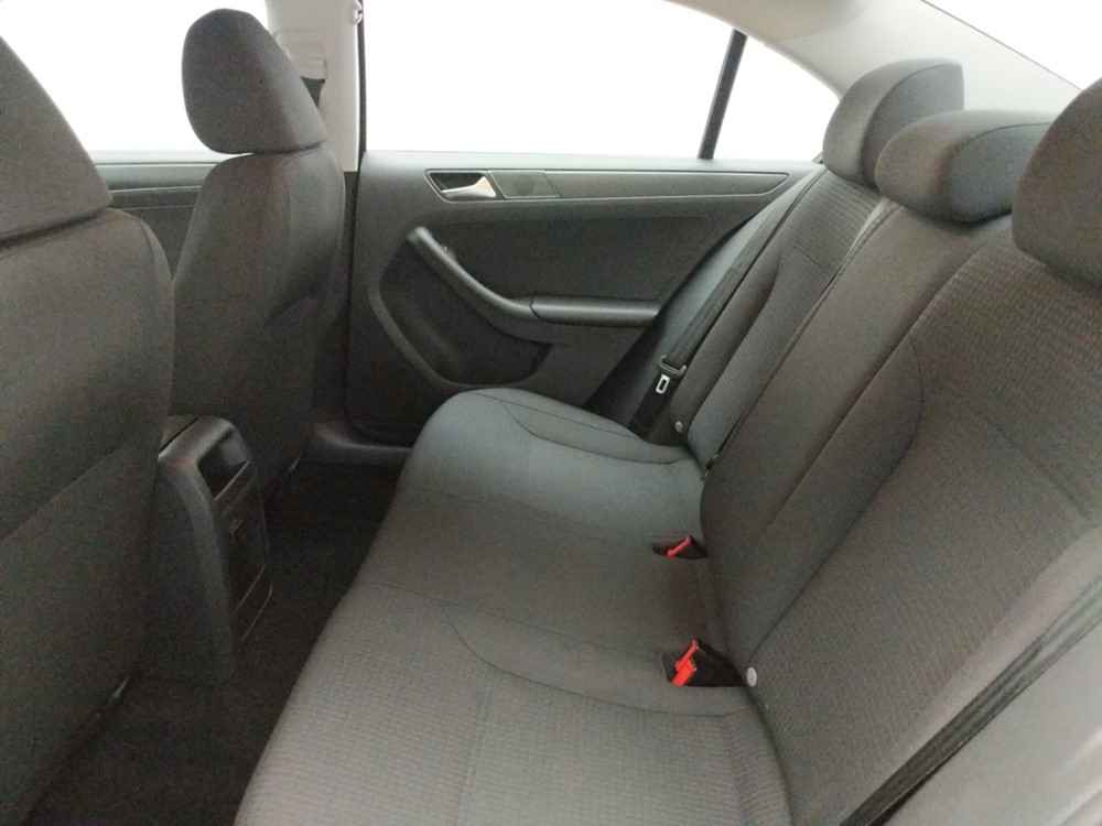 2015 Volkswagen Jetta - Driver Rear Seat