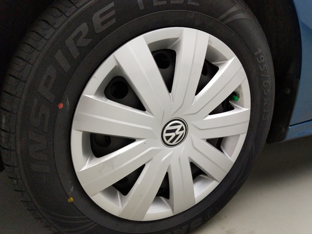 2015 Volkswagen Jetta - Wheel