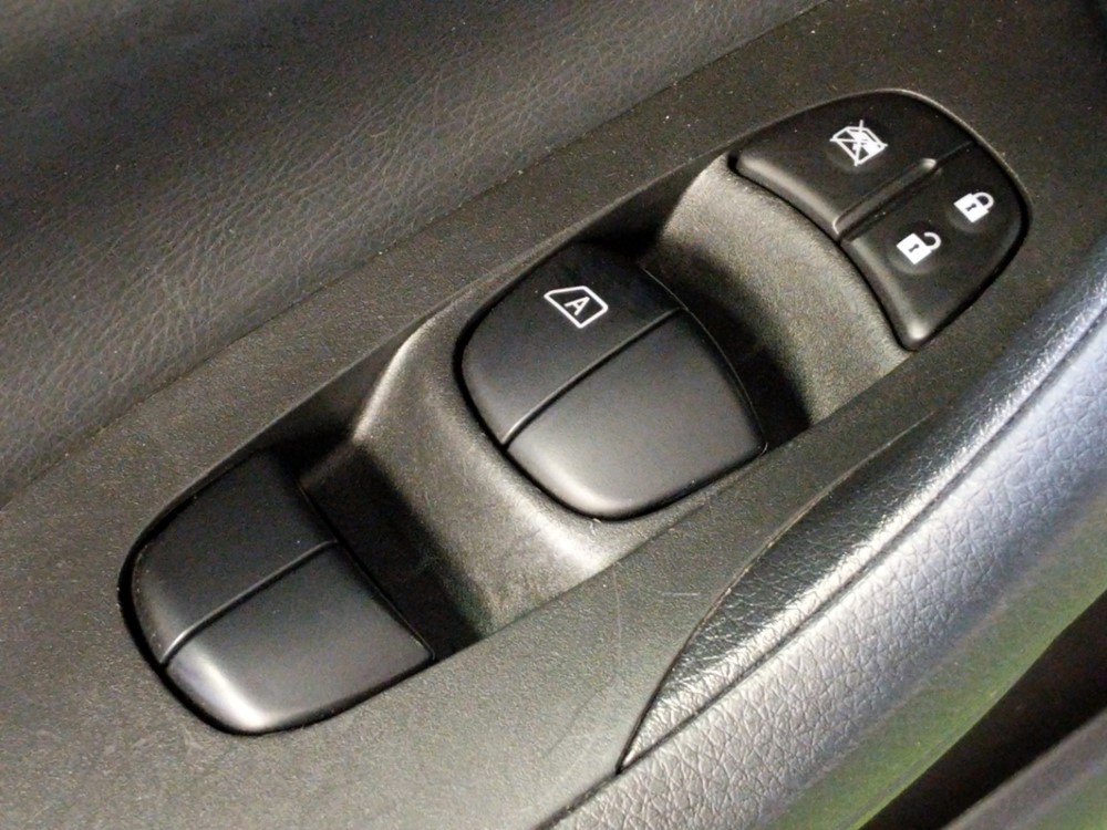 2015 Nissan Altima - Driver Power Windows/Lock Control