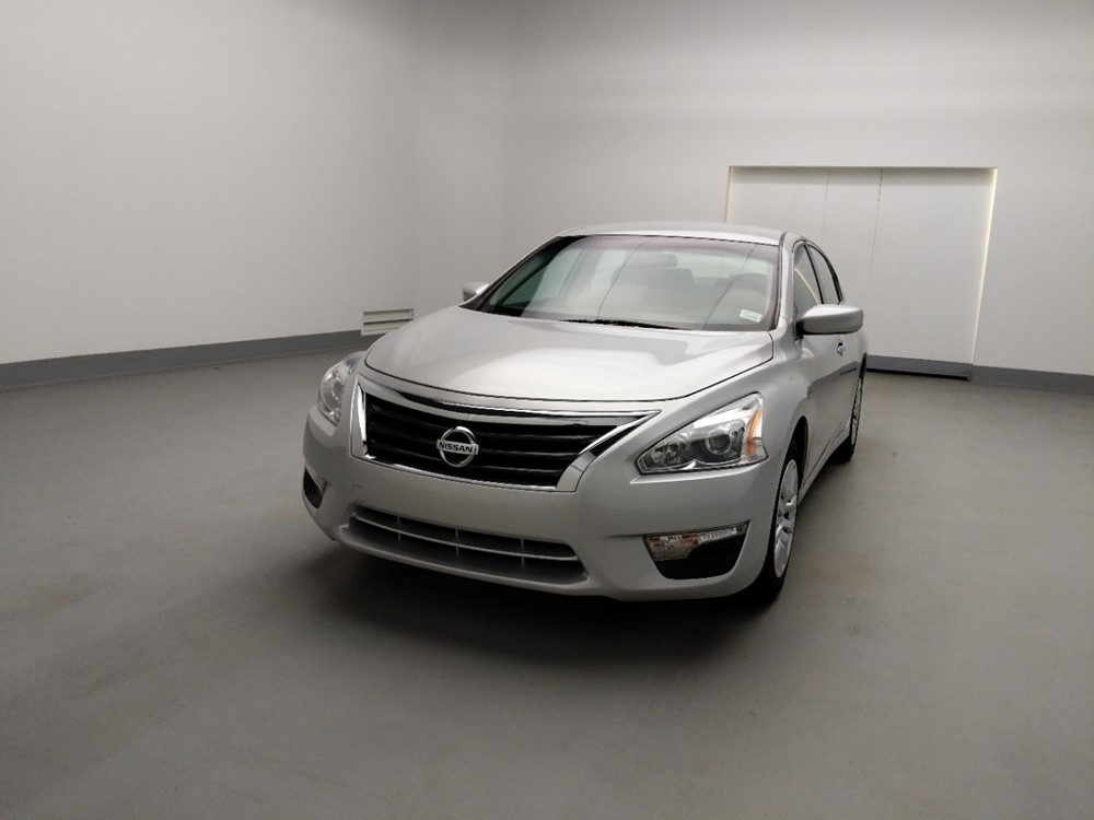 2015 Nissan Altima - Driver Front Hood