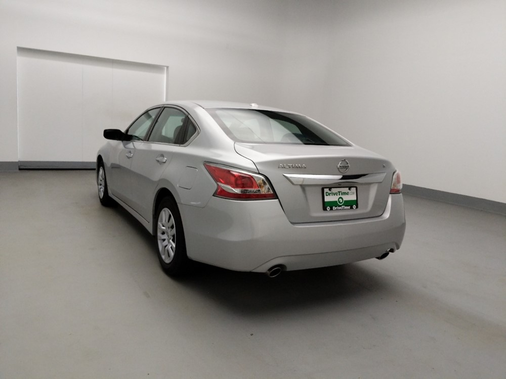 2015 Nissan Altima - Driver Rear Bumper